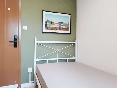 合租·丽景华庭二期 4居室 南卧