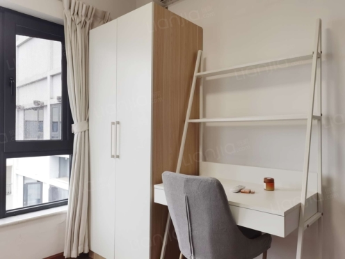 合租·戛纳湾金棕榈 3居室 东北卧