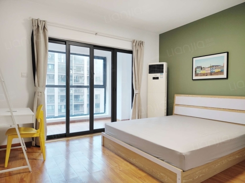 合租·滨江栖棠 5居室 南卧