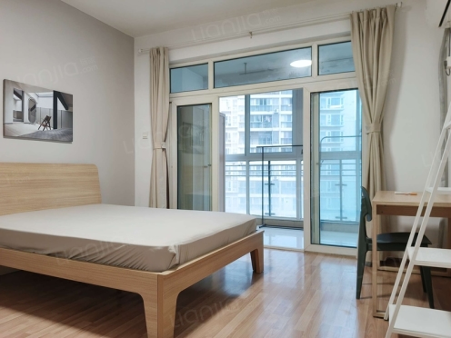 合租·花样年花郡 3居室 南卧