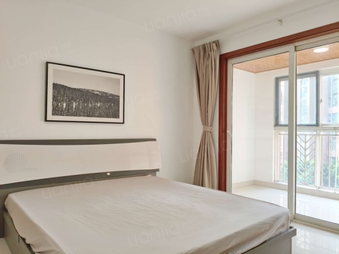 合租·蓝光花满庭一期 4居室 南卧