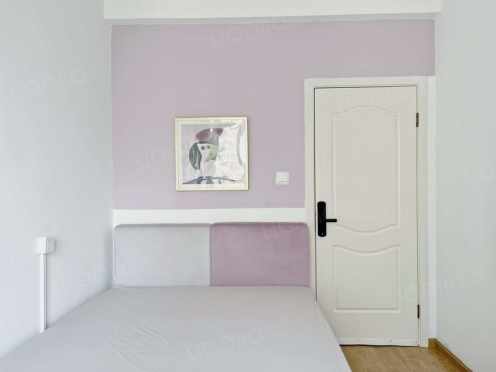 合租·领馆国际城 4居室 西北卧