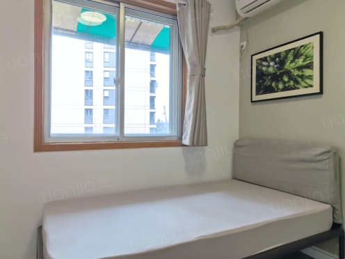 合租·冠城花园一期 4居室 西卧