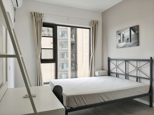 合租·成华奥园广场二期 4居室 南卧