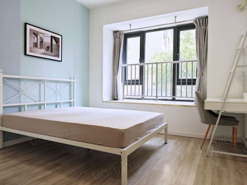 合租·人居天府汇城 4居室 东卧