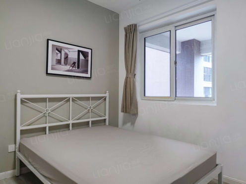 合租·神仙树馨苑 3居室 南卧