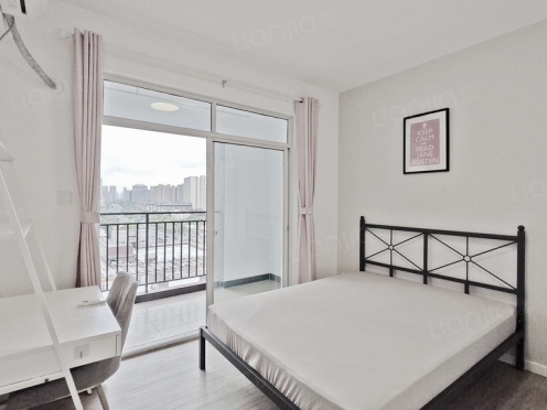 合租·上东一号一期 4居室 南卧