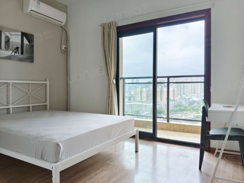 合租·比华利国际城一期 4居室 西卧