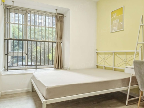 合租·清水路苑 3居室 西卧