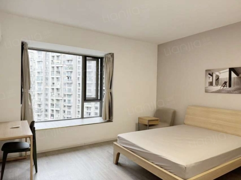 合租·中海兰庭 5居室 西卧