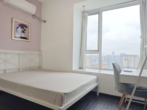 合租·比华利国际城二期 4居室 东北卧