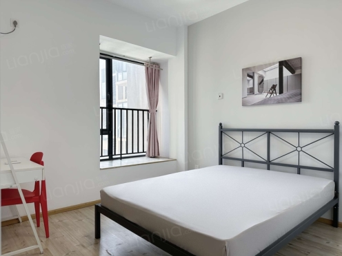 合租·顶峰水岸汇景 3居室 东卧