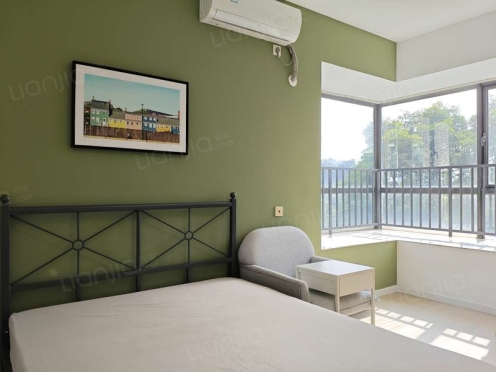 合租·英郡一期 4居室 东南卧