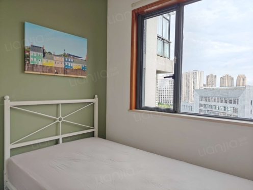 合租·财富又一城 4居室 东卧