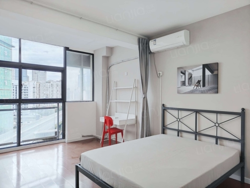 合租·财富又一城 4居室 南卧