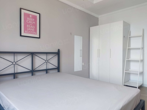 合租·盘谷花园 4居室 东卧