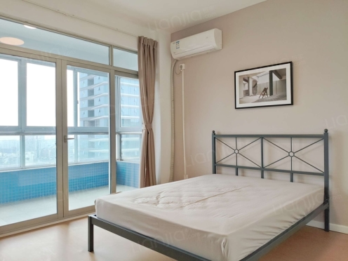 合租·现代城 3居室 东卧