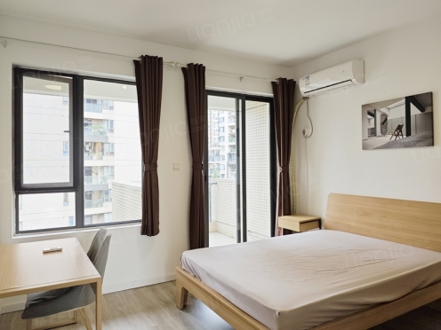 合租·优品尚东 3居室 西卧