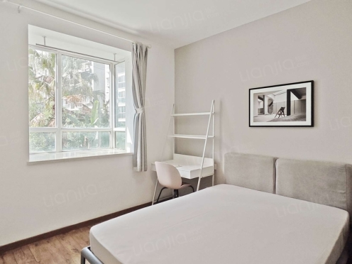 合租·兴元华盛二期 4居室 西北卧