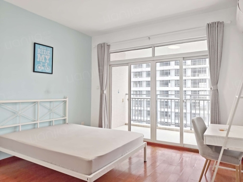 合租·逸都国际 3居室 南卧