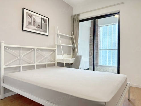 合租·中德英伦联邦A区 4居室 东南卧