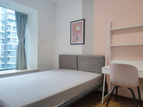 合租·观南上域 4居室 南卧