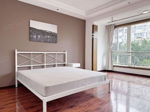 合租·朝阳名宅 3居室 东北卧