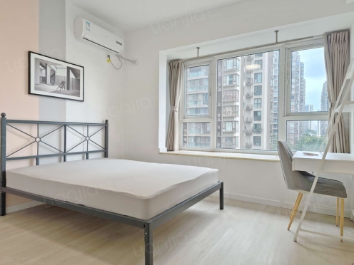 合租·光明城市 3居室 东卧