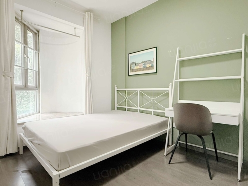 合租·东方新城一期 3居室 西北卧