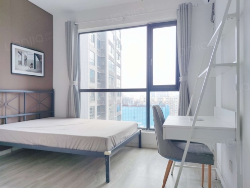 合租·绿地GIC贰期 4居室 北卧