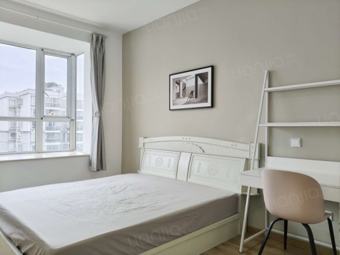 合租·兴元华盛三期 4居室 北卧