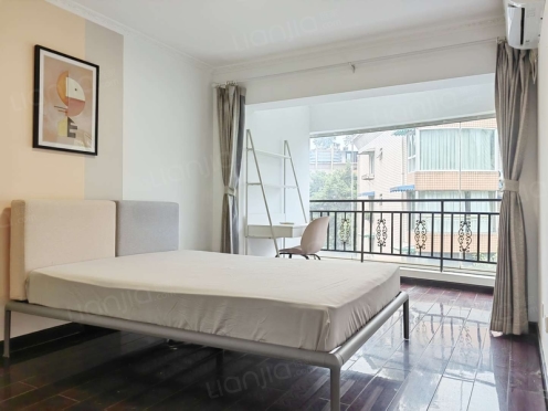 合租·二十一世纪花园四期 4居室 东北卧