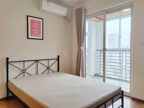 合租·北回归线一期 3居室 南卧