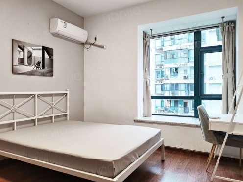 合租·龙华阳光 3居室 南卧