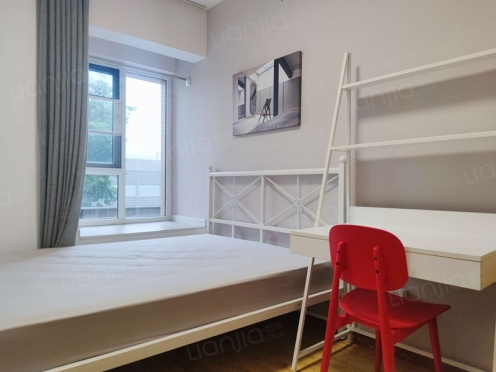 合租·美洲花园棕榈湾 3居室 西卧