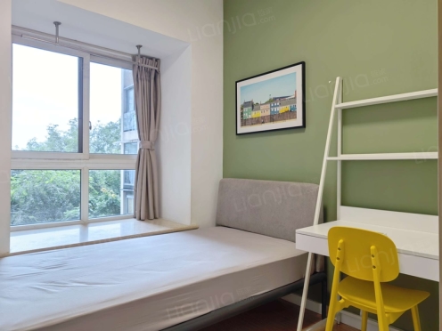 合租·泊景湾 4居室 南卧