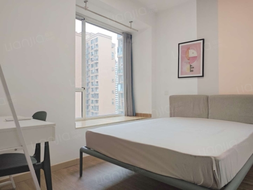 合租·比华利国际城二期 4居室 西南卧