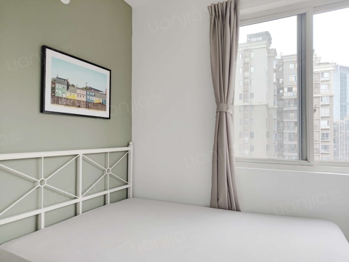 合租·东湖国际 3居室 东南卧