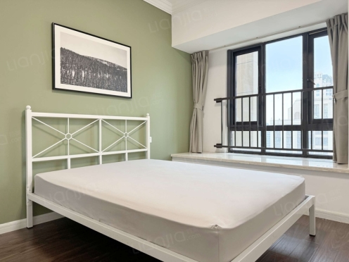 合租·融创香璟台西苑四期 5居室 西卧