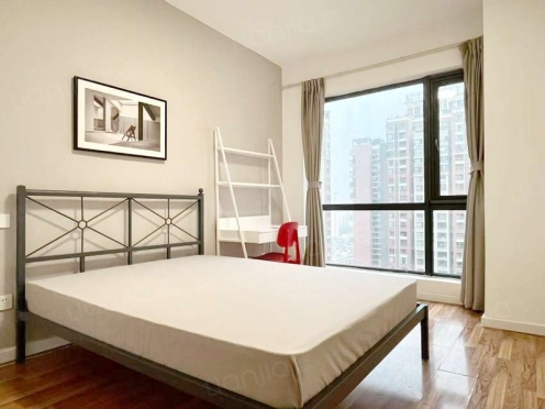 合租·华润二十四城一期 3居室 东卧