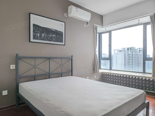 合租·东苑F区 4居室 西卧