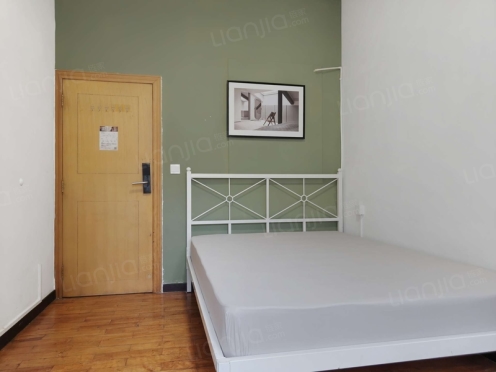 合租·文庙前街71号 3居室 东卧