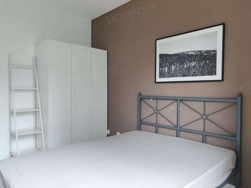 合租·风华苑 4居室 东卧