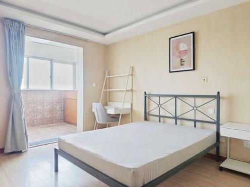 合租·西城天下 4居室 东卧