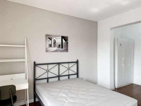 合租·航天城上城一期 4居室 东卧