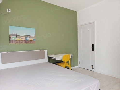 合租·航天城上城一期 5居室 南卧