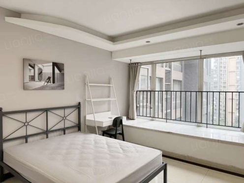 合租·华润凤凰城二期 5居室 东卧