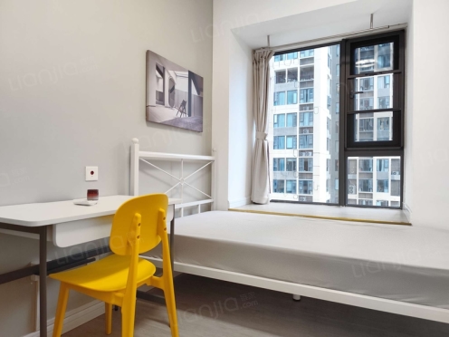 合租·金地天府城 4居室 东卧