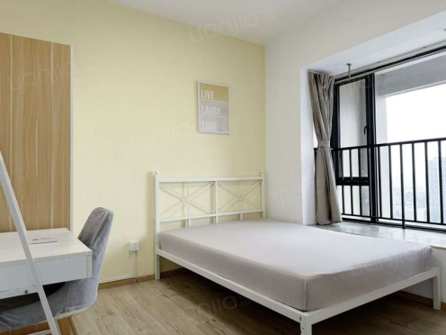 合租·顶峰水岸汇景 3居室 西卧