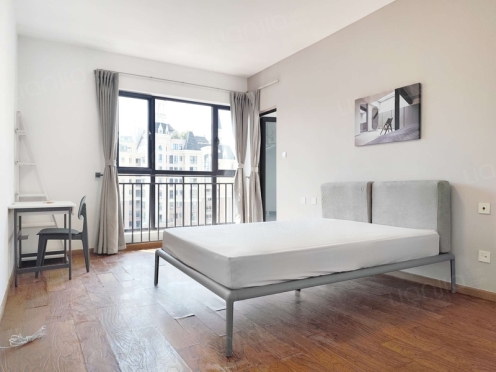 合租·中德英伦世邦K区 4居室 南卧